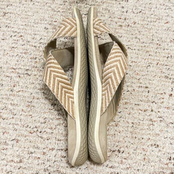 Women’s Sleek Bone Stripe Neutral Crisscross Comfortable Slide Sandals | 12W - Picture 5 of 9